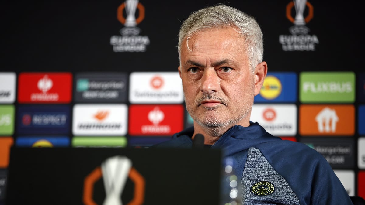 Mourinho’dan taraftara eleştiri